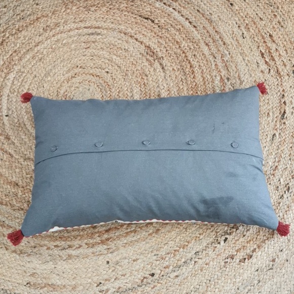 Ikea Rodarv Lumbar Pillow Folklore Swedish Tassels Embroidered Home Decor 26x16 - Picture 5 of 6